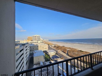 Craving resort-style living with a touch of big-city flair?