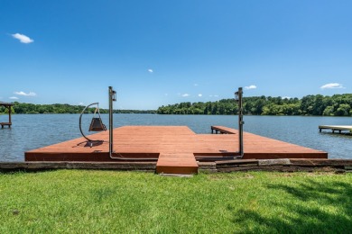 Gorgeous 4/2/2 Waterfront on Lake Jacksonville - photo 14