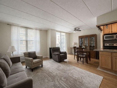 Rarely available and beautifully renovated, this stunning - photo 6