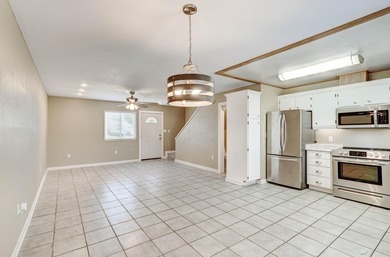Updated, End Unit, gated backyard and additional privacy! Move - photo 6