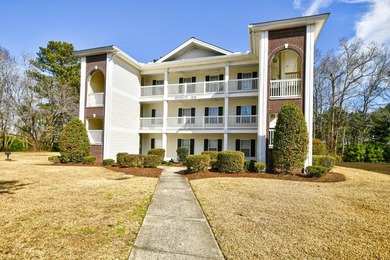 Beautifully furnished, fully stocked and updated 3 bedroom, 2 - photo 3