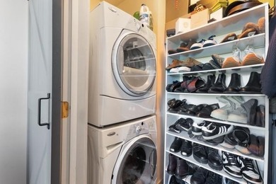 Stunning renovated 1 bed / 1 bath condo in Twelve Centennial