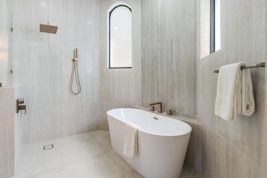 Set on a sprawling one-acre parcel at the end of a cul-de-sac - photo 20