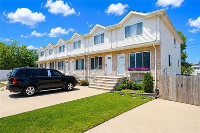 Excellent 2-Family Investment Opportunity in Vibrant West - photo 5