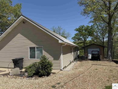 Looking for that optimal full-time home or weekend retreat? This - photo 2