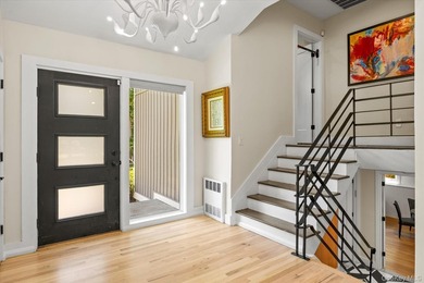 Situated down a long private driveway and set on a magnificent - photo 4