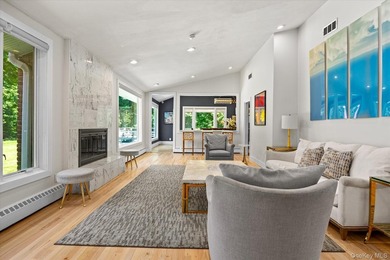 Situated down a long private driveway and set on a magnificent - photo 6