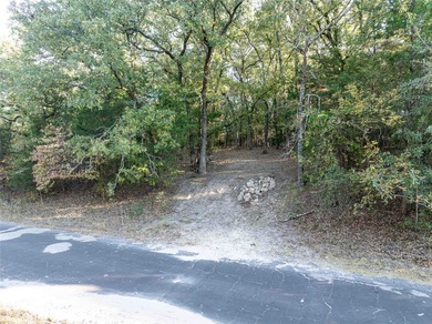 Two nicely wooded lots in the gated community of Callender Lake - photo 3