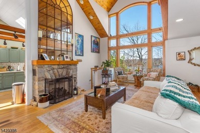 Welcome to your perfect lakeside escape! Nestled in the heart of - photo 12