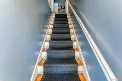 Beautifully renovated Two Bedroom Cooperative Upper Level Garden - photo 12