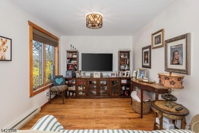 Welcome to your perfect lakeside escape! Nestled in the heart of - photo 19
