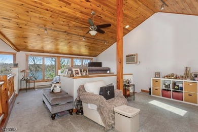 Welcome to your perfect lakeside escape! Nestled in the heart of - photo 28