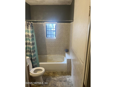 Great opportunity to add to Rental Portfolio this 3Bedroom rents - photo 8