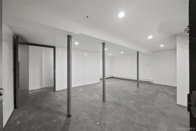 Fully Renovated Mixed-Use Property for Sale This turnkey, fully - photo 37