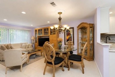 Welcome home to this beautifully maintained townhouse-style - photo 9