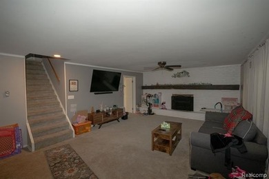 Welcome home to this charming 3-bedroom colonial featuring a - photo 4