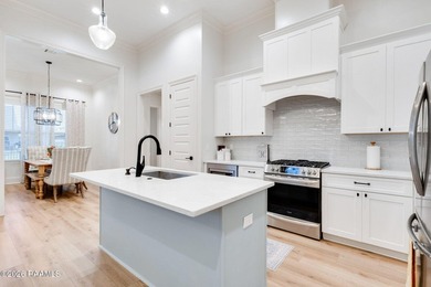 Welcome to this stunning modern one-story home, built in 2022 - photo 6