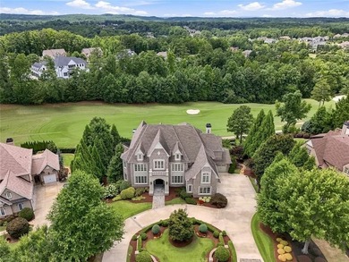 Exquisite Executive Estate with Golf Course Views in The Manor - photo 1