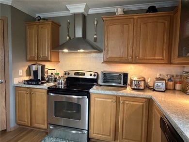 Wonderful country Ranch home in great condition! 8.10 acres - photo 12