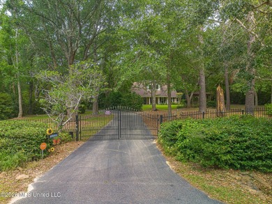 Experience the perfect blend of luxury living and everyday - photo 20
