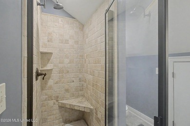Experience the perfect blend of luxury living and everyday - photo 27