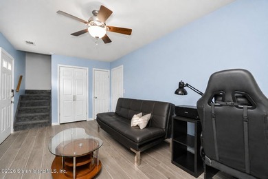 Welcome to this beautiful end-unit townhouse in the heart of - photo 8