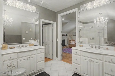 Experience the perfect blend of luxury living and everyday - photo 29