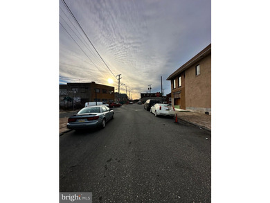 Welcome to 1052-54 Roy St. This large commercial property was - photo 29