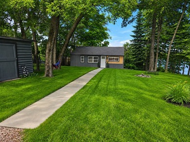 Beautiful Lakeshore Retreat on the Briggs Chain of Lakes Welcome - photo 1