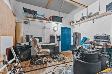 This is a unique, two-building flex property located directly on - photo 33