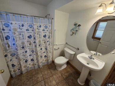 THE SALTY DOG IS FABULOUS 8 BEDROOM OCEANFRONT * 9% RETURN! ***