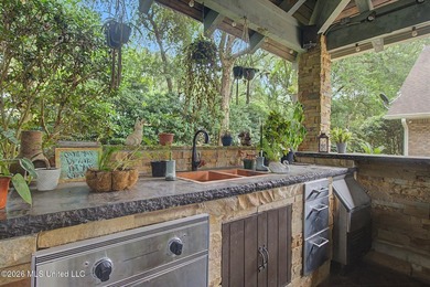 Experience the perfect blend of luxury living and everyday - photo 41