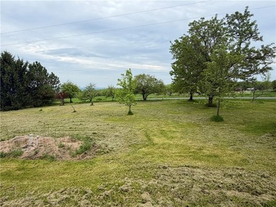 Wonderful country Ranch home in great condition! 8.10 acres - photo 42