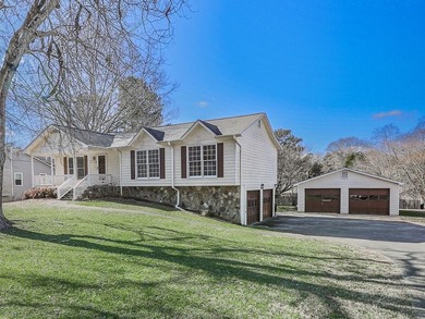 Lake Allatoona Home For Sale in Acworth Georgia