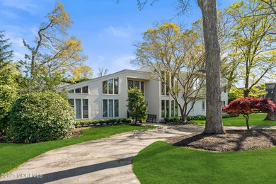 Experience the epitome of luxury living in this exceptional - photo 2
