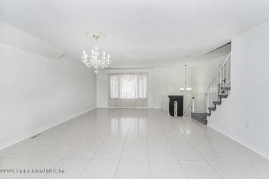 Welcome to 833 Rensselaer Avenue, a spacious semi-attached home - photo 4