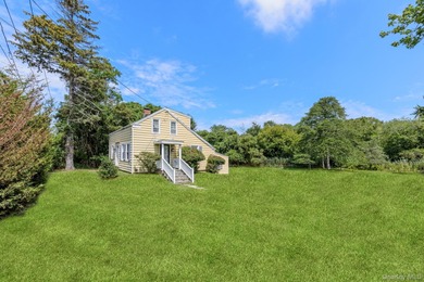 (private lake, pond, coastal) Home For Sale in Southampton New York