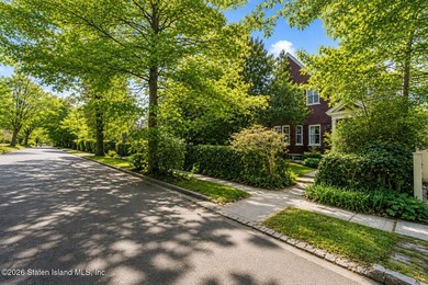 Offered for the first time in more than half a century, this - photo 3