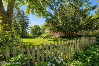 Offered for the first time in more than half a century, this - photo 9