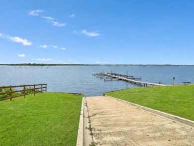 Waterfront Vibes w/Room to Spread Out at RC Lake! - photo 14