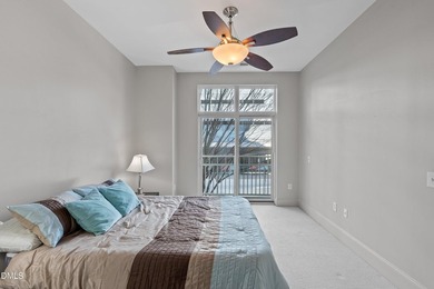 Move-in ready and perfectly positioned in the heart of Downtown - photo 22