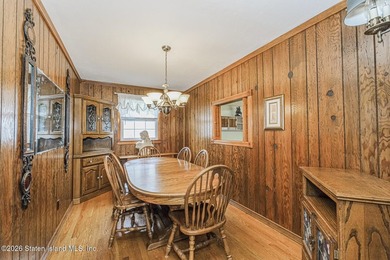 Unlock the potential in this charming 3 bed 2 bath ranch with a - photo 8