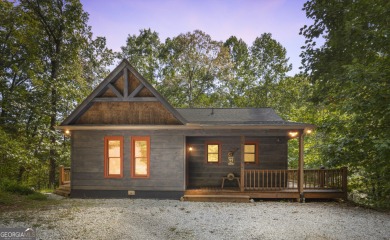 Lake Rabun Home For Sale in Lakemont Georgia
