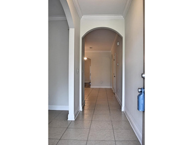 Welcome to an instant income-producing opportunity in the - photo 4