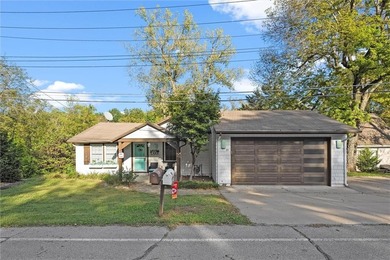 Lake Lotawana Home For Sale in Lake Lotawana Missouri