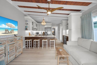 Welcome to your Waterfront Paradise! This beautifully remodeled - photo 13