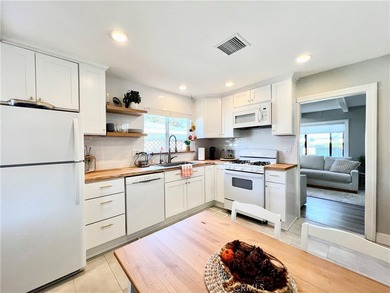WATCH VIDEO! Gorgeous Remodel of a Classic 1920s Walteria - photo 19