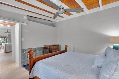 Welcome to your Waterfront Paradise! This beautifully remodeled - photo 21