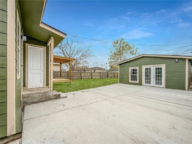 Beautifully updated coastal charmer in sought-after PA Cliffs! - photo 23