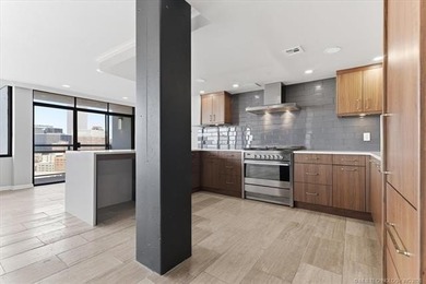 One-of-a-kind custom residence at Central Park - One of